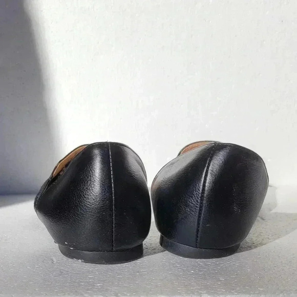 Restricted Nude Open Flats 8 - Picture 3 of 5